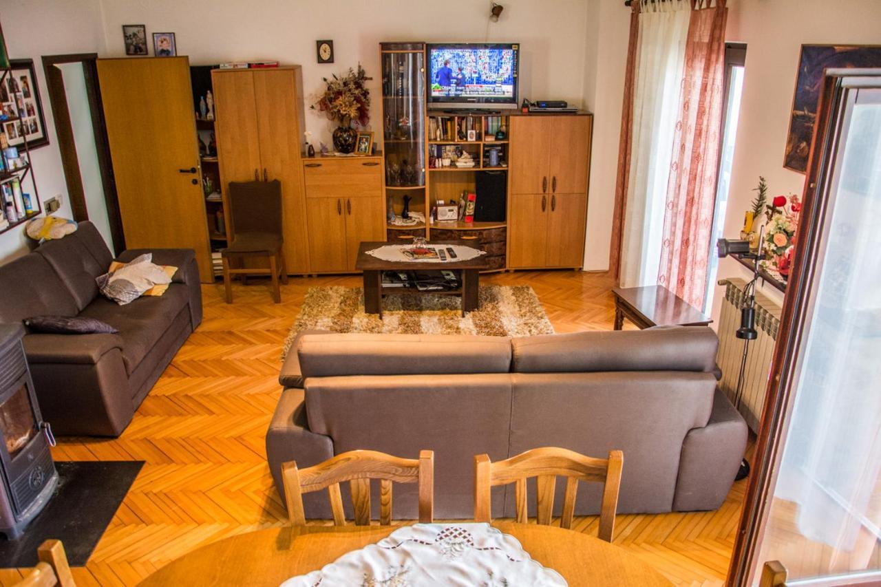 Apartman Zvjezda 比奥格勒·纳·莫鲁 外观 照片